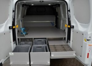 Un double plancher dans un véhicule utilitaire : qu'est ce que c'est ?